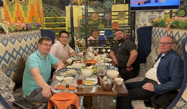 Mano nella mano per un futuro migliore, il QGM aiuta fortemente la costruzione delle infrastrutture della Russia