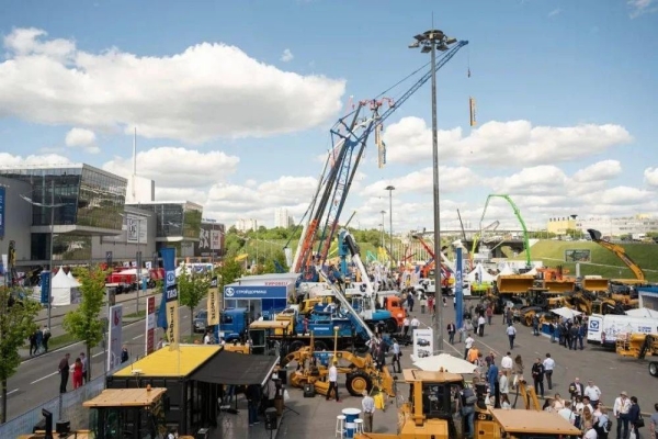 Macchina per blocchi QGM al CTT Expo 2023