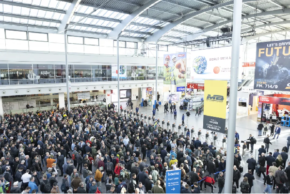 Bauma 2025 è iniziato a Monaco, in Germania | Quangong Machinery Co., Ltd. - L'attrezzatura completamente automatica Zenith ZN2000-2 dimostra un nuovo livello di produzione intelligente