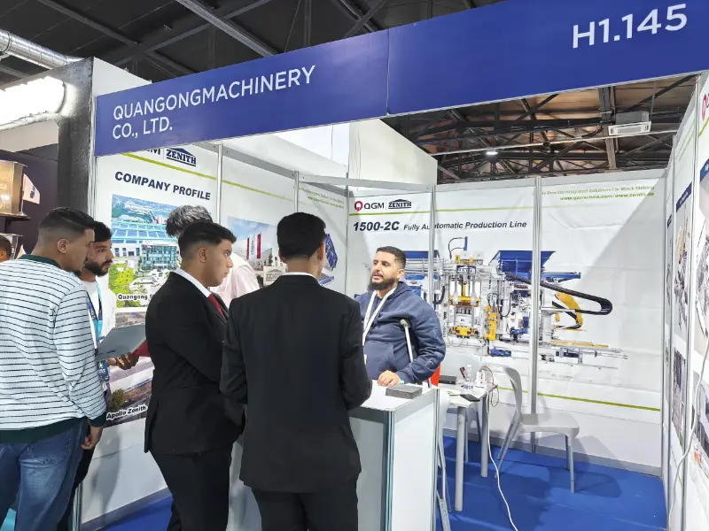 Approfondire le radici in Nord Africa, costruire il futuro con l'intelligenza | Quangong Machinery Co., Ltd. espone alla fiera dei materiali da costruzione di Bengasi del 2026, dando potere a un nuovo capitolo nelle infrastrutture regionali