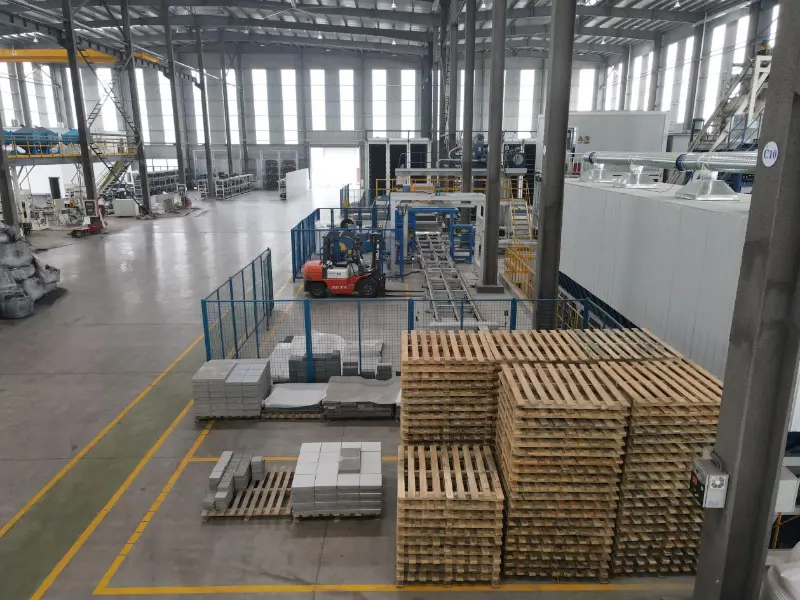 3 fattori critici per scegliere la giusta macchina automatica per la produzione di blocchi