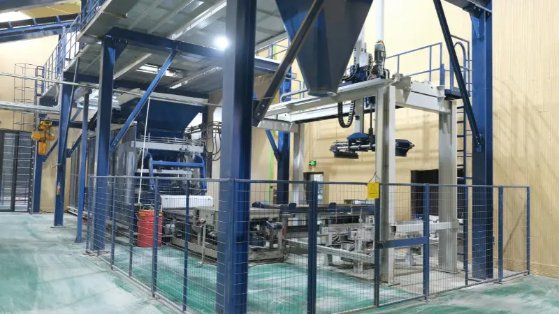 Come le macchine a blocchi QGM affrontano le sfide della produzione nel sud-est asiatico